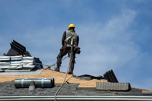 Professional Gutter Installation technician working in Hampstead, NH